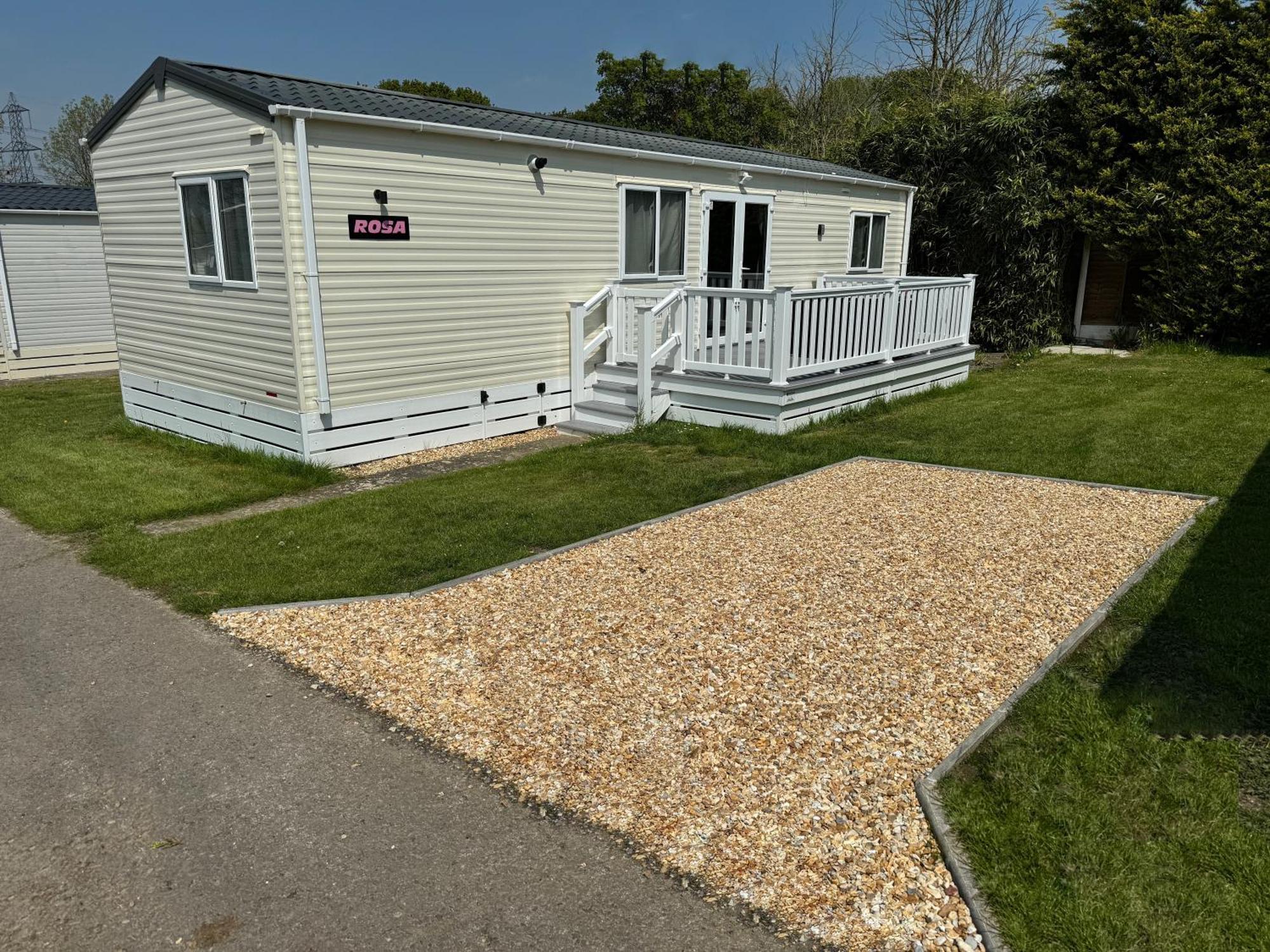 Rosa - Bournemouth Holiday Home Wimborne Minster Exterior photo
